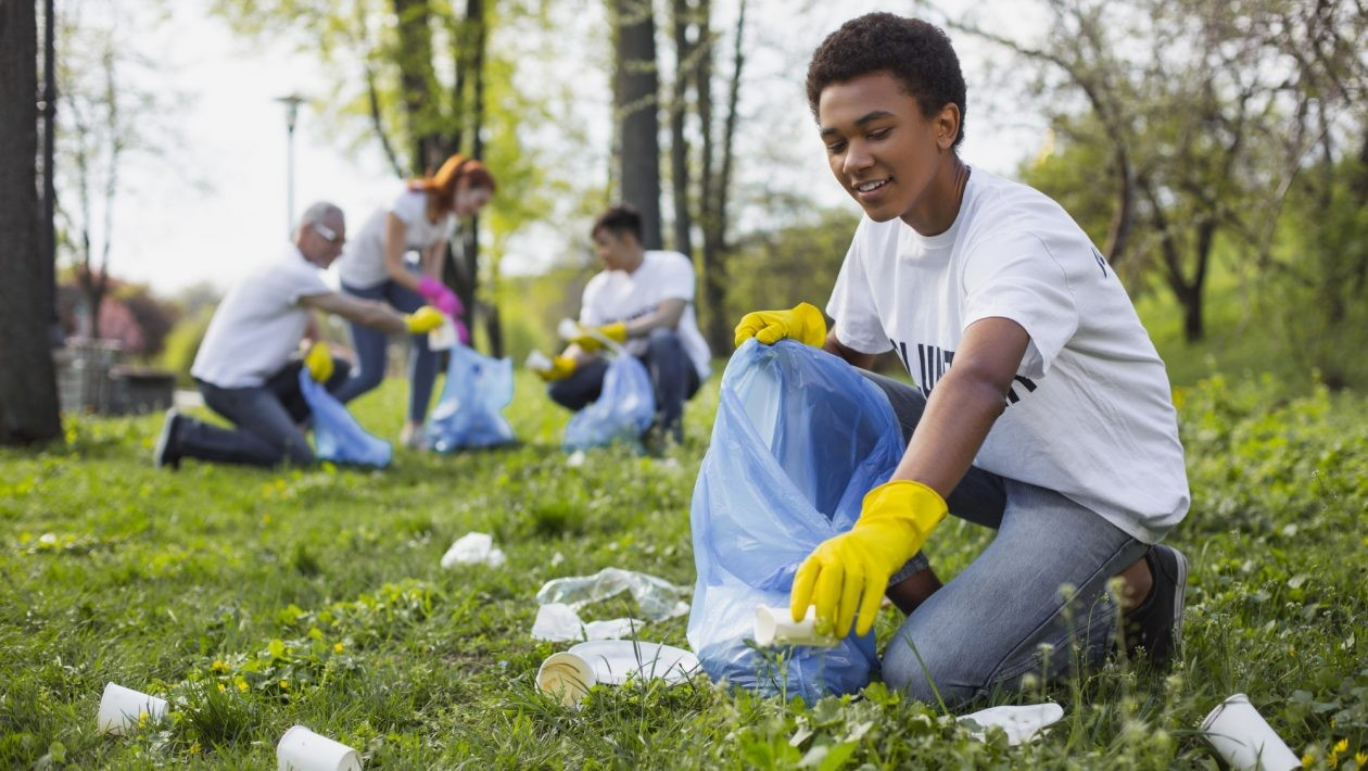 Community Clean up Pic